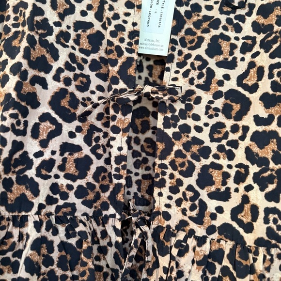 Sim & Sam Animal Print Front Tie Peplum Top size Large NWT💕 - Picture 4 of 9